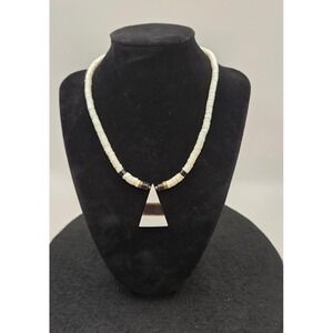 Vintage Black And White Heishi Shell Inlaid Triangular Tab Pendant Necklace